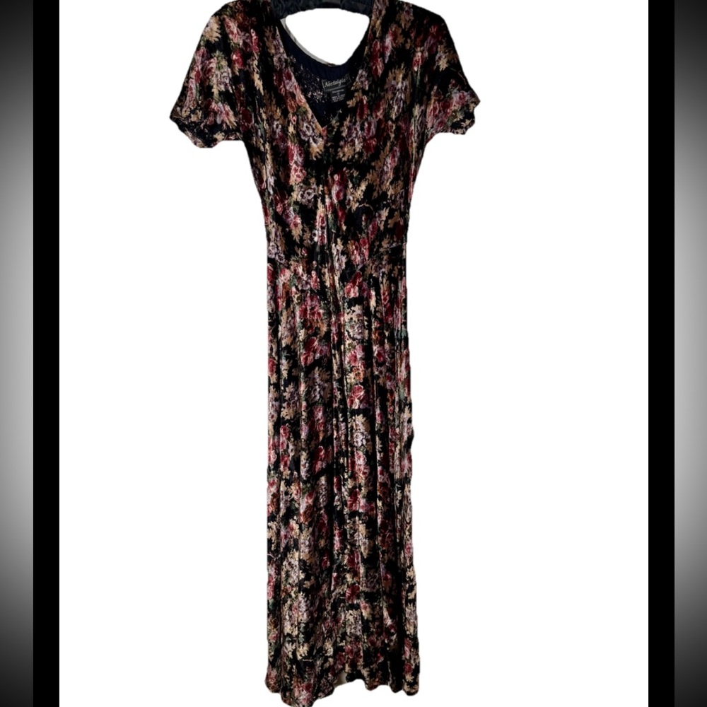 Nostalgia Vintage Dress 90s Sz Small Black Velvet Floral Basque Waist Grunge